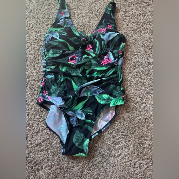 Tropical Print  Swimsuit - Picture 1 of 4